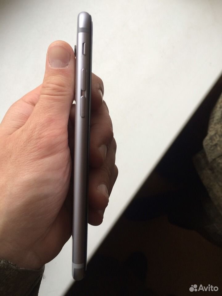 iPhone 6 состояние нового все время носил его в че