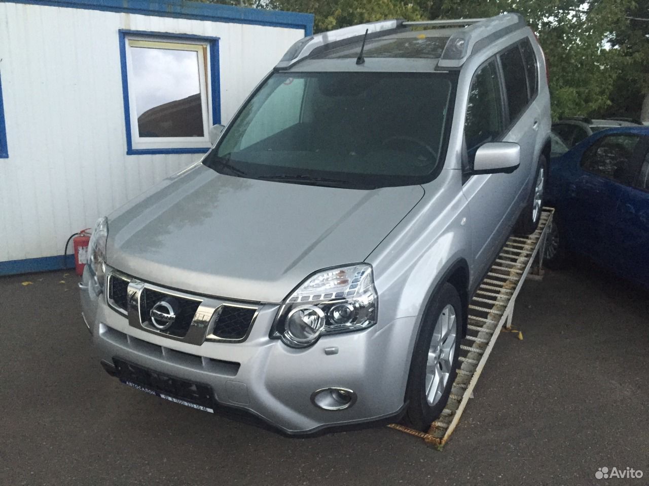 Nissan x trail avito