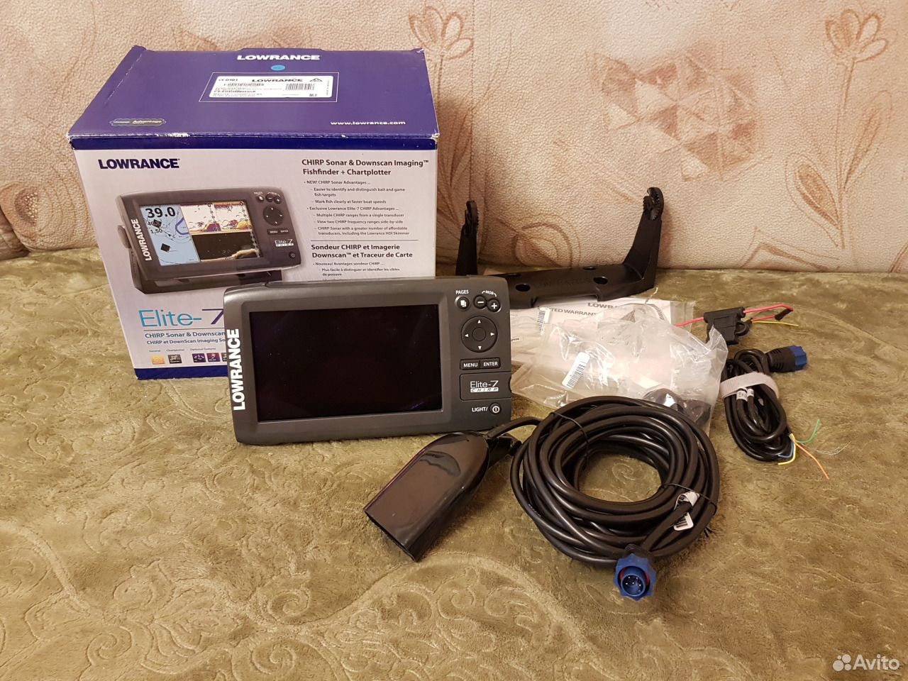 Эхолот элите 7. Эхолот Lowrance Elite-7x. Эхолот Лоуренс Элит 7 CHIRP. Эхолот-картплоттер Lowrance Elite-7 CHIRP 83/200-455/800. Эхолот-навигатор Lowrance Elite-7 HDI.