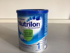 Смесь Nutrilon кисломолочный 1