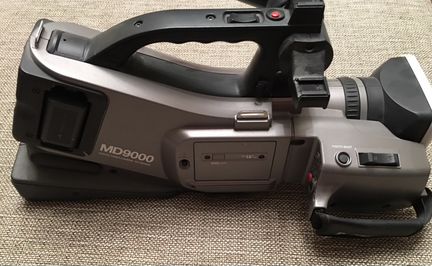 Видеокамера Panasonic NV-MD9000