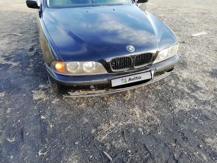 BMW 5 серия 2.5 МТ, 1998, седан, битый