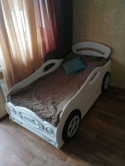 Кровать детская - машинка
