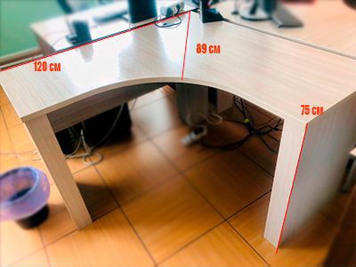 Продам: офисные столы, стулья, доски маркерные
