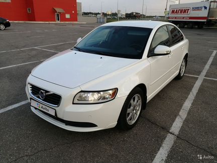 Volvo S40 1.6 МТ, 2011, седан