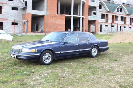 Lincoln Town Car 4.9 AT, 1988, 290 000 км