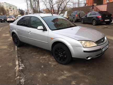 Ford Mondeo 2.0 МТ, 2002, 200 000 км