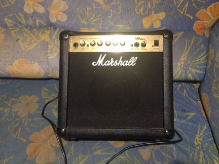 Комбоусилитель Marshall MG15CD