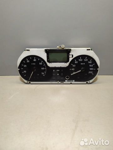 Панель приборов Renault Logan 2005