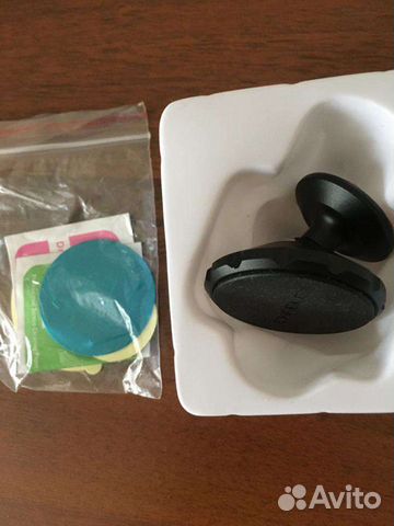 Автомобильный магнитный держатель