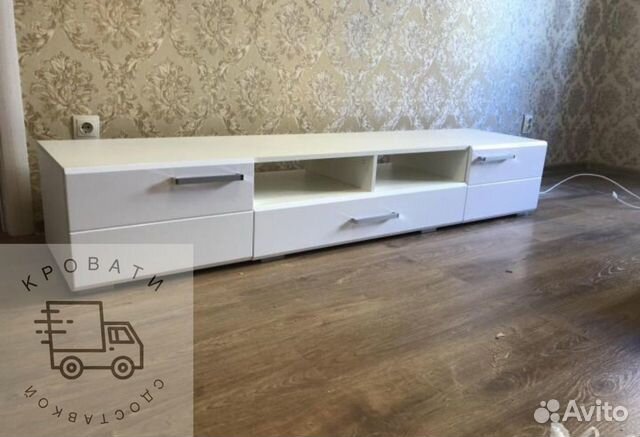 Тумба под телевизор