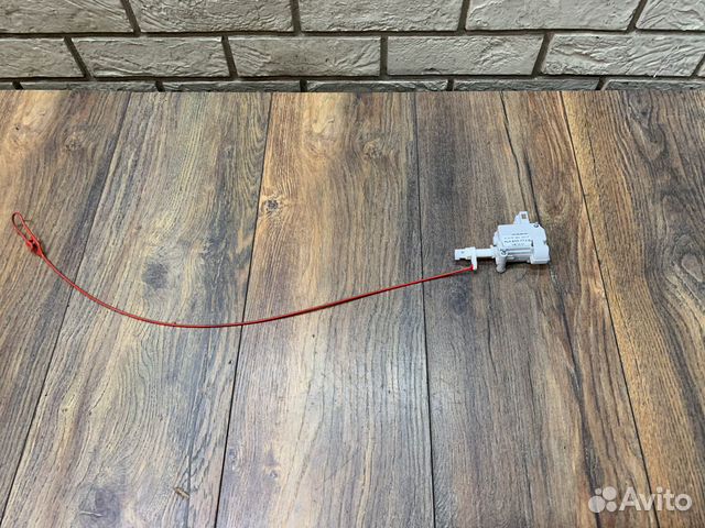 Audi Q7 4L Активатор замка крышки бензобака