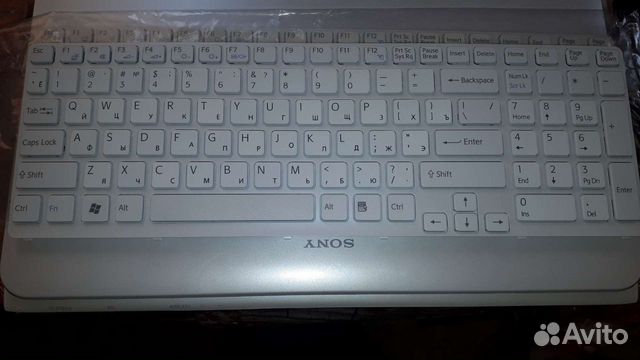 Новая клавиатура для ноутбука SVE1511 белая