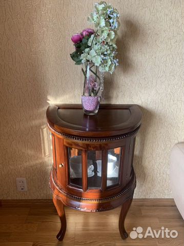 Чайный самоварный столик буфет