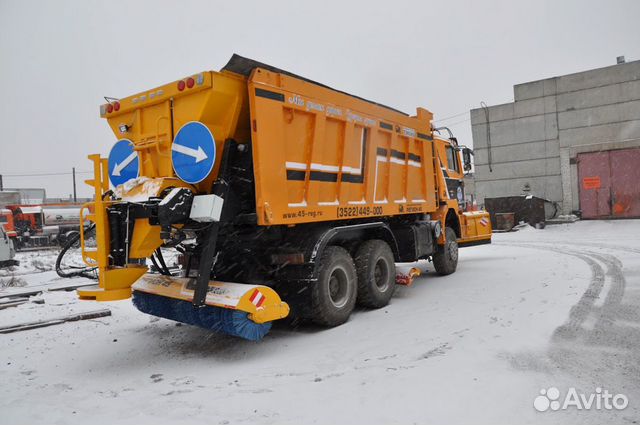 Комбинированная дорожная машина Р-45.20 SH Shacman