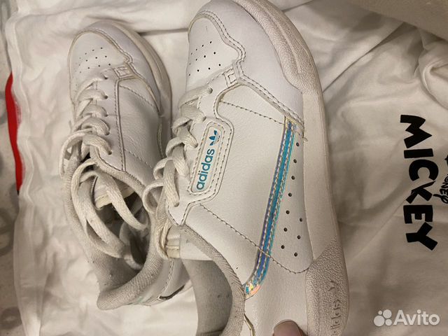 Кроссовки для девочки adidas