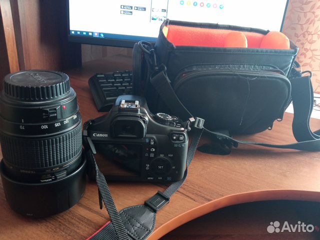 Продам фотоаппарат Canon EOS 1100D