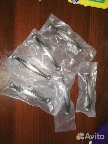 Мебельные ручки новые