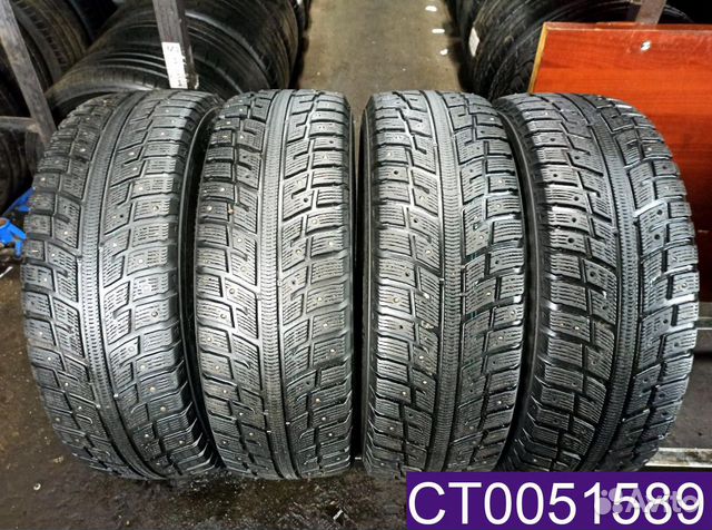 Kumho I'Zen KW22 235/65 R17 96T