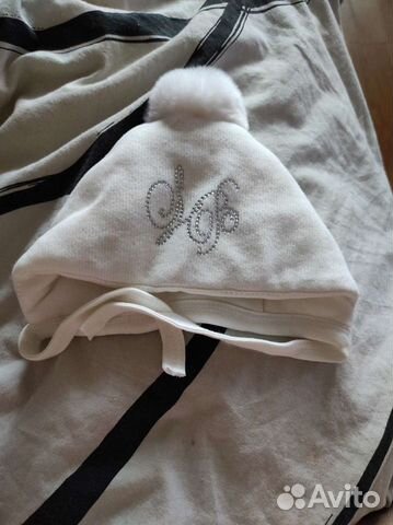 Шапочки новые на новорождённую девочку