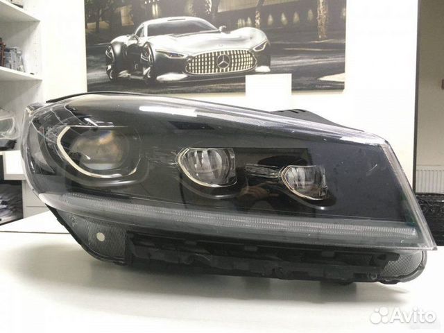 Фара правая Kia Sorento 3 2017