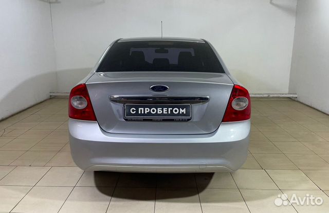 Ford Focus `2010