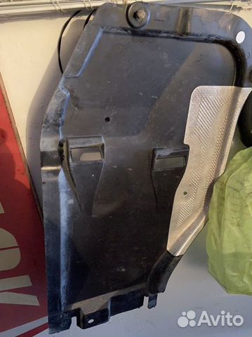 Пыльник для защиты двигателя на мерседес