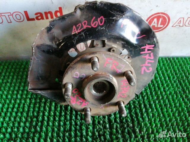 Ступица передняя правая Toyota Noah AZR60