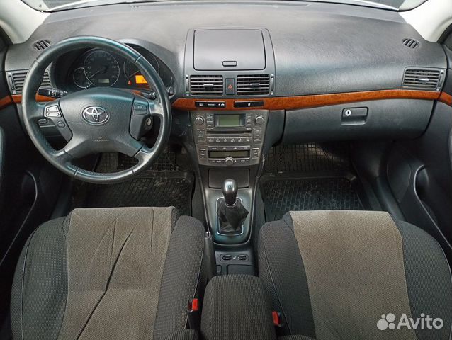 Toyota Avensis 1.8 МТ, 2006, 239 360 км