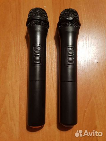 Беспроводной микрофон VR