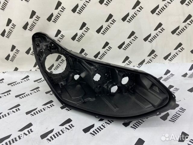 Правый корпус фары KIA Sportage 4 2016-н.в