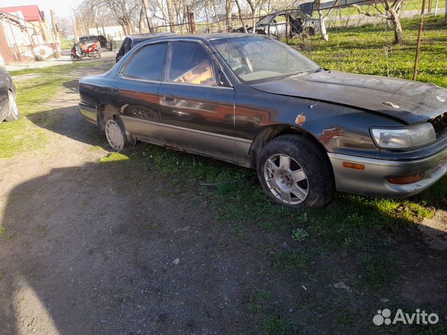 Автомобиль Toyota vista на запчасти