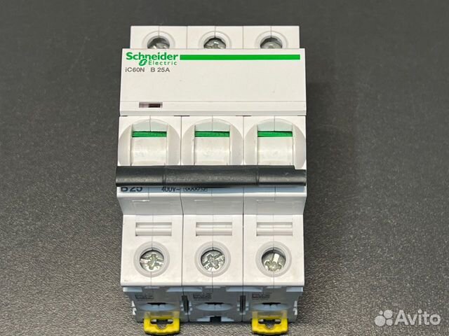 Автомат Schneider A9F78325 IC60N 25A B новый, 1 шт