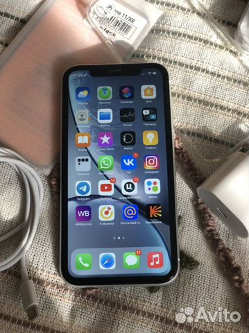 IPhone XR 128 + AW 3 42mm купить в Севастополе | Бытовая электроника | Авито