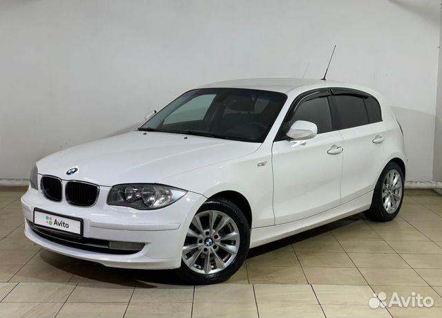 BMW 1 серия `2010