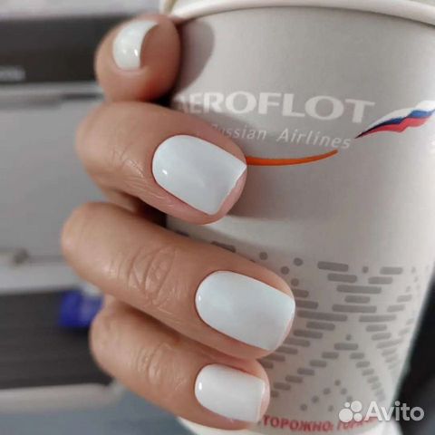 Маникюр педикюр