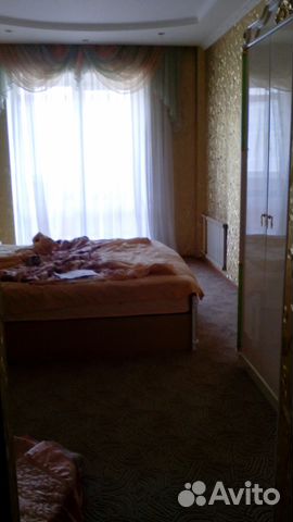 3-к квартира, 76 м², 1/3 эт.