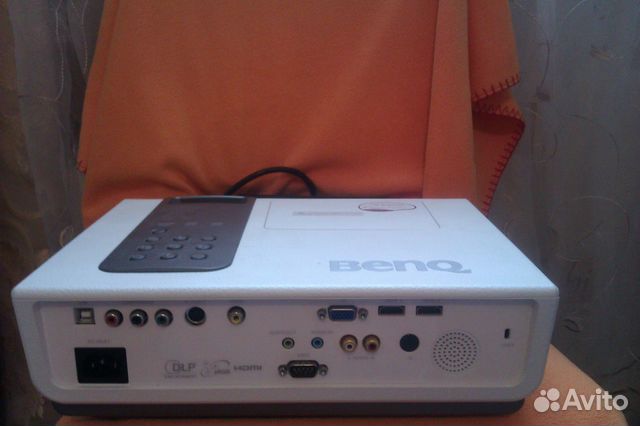 Проектор BenQ W1000