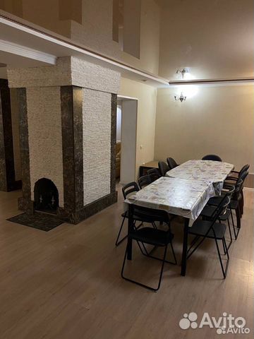 

4-к. дом, 250 м²