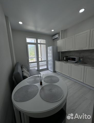 

1-к. квартира, 42 м², 3 кровати