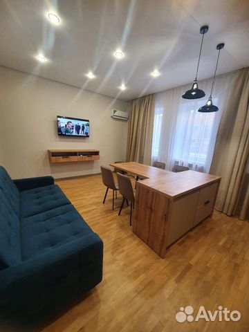 

2-к. квартира, 67 м², 2/5 эт.