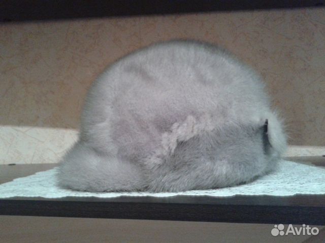 Продам норковую оригинальную шапку из голубой норк
