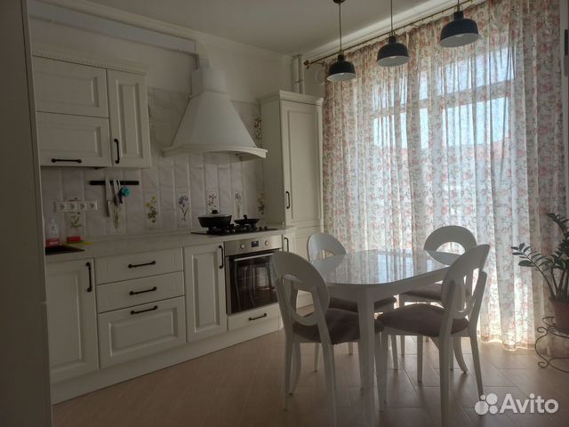 

3-к. квартира, 70 м², 6/8 эт.
