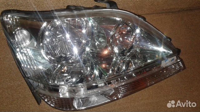 Фара для Toyota Harrier 2000-2002