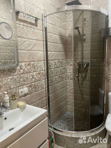 

1-к. квартира, 54 м², 4/5 эт.
