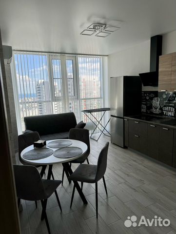 

1-к. квартира, 40 м², 17/25 эт.