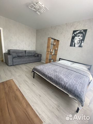 

1-к. квартира, 40 м², 10/10 эт.