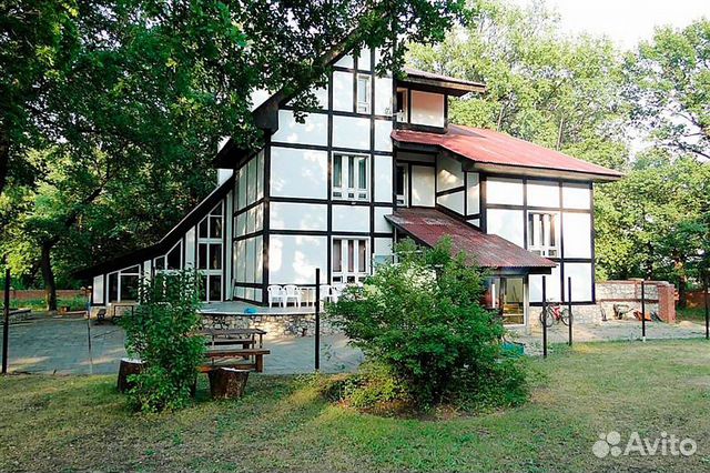 

Коттедж 540 м² на участке 30 сот.