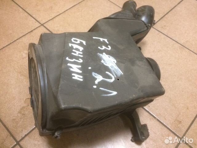 Корпус воздушного фильтра Ford Focus 3