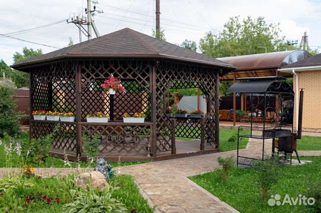 

10-к. и более дом, 750 м²